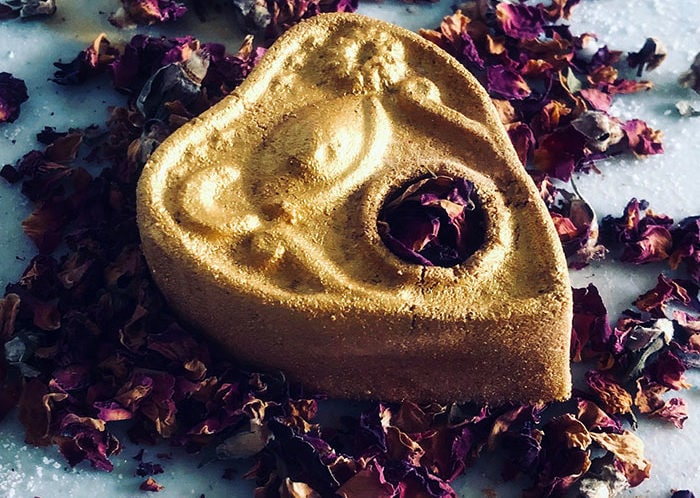13 Goth Bath Bombs Perfect For Your Inner Witch
