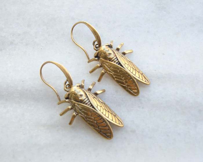Cottagecore Jewelry Gold 3D bug earrings