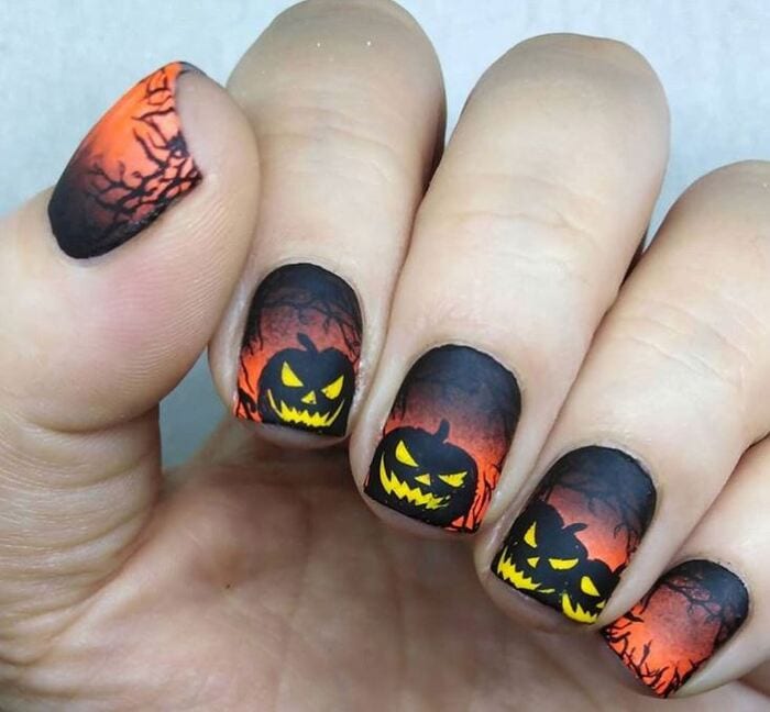 Black Halloween Nails - Evil Pumpkins