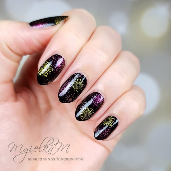 New Year's Nails - Fireworks