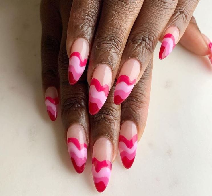 Valentines Nails - Pink waves
