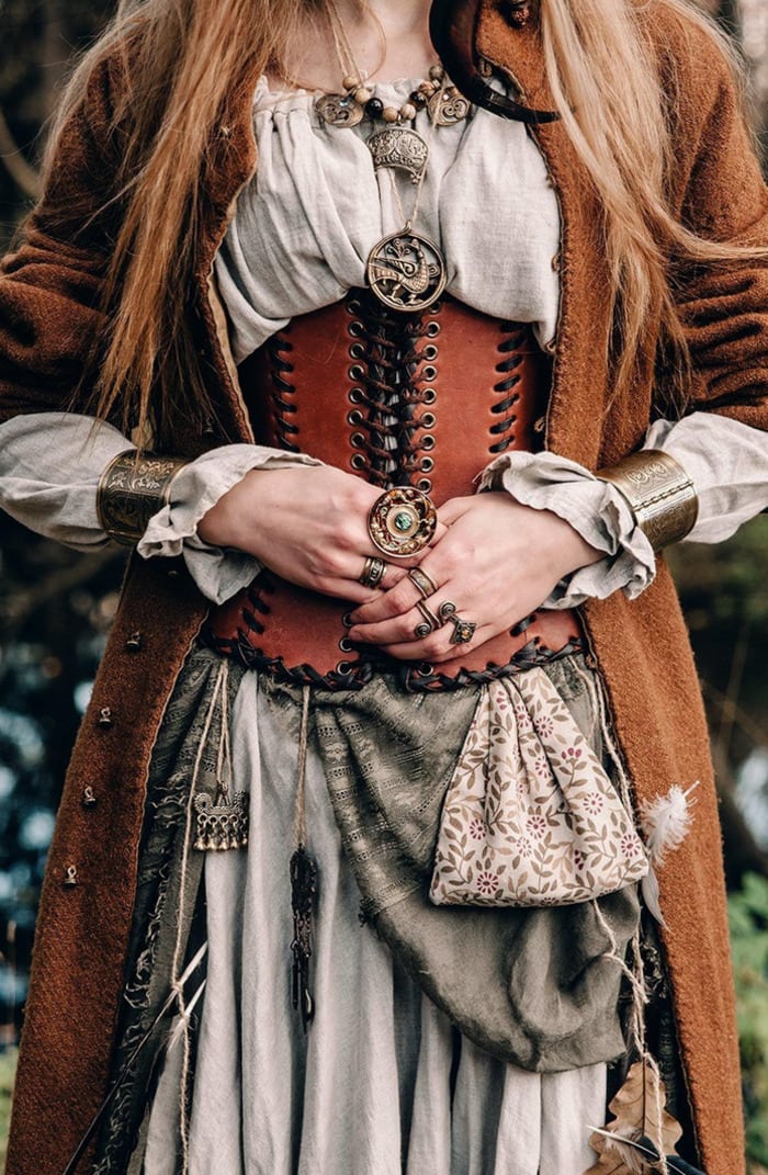 Corset Roundup - Renaissance corset belt forest witch