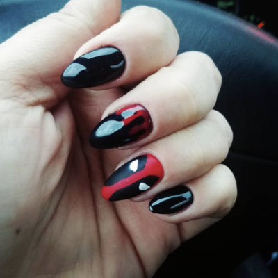 18 Marvel Nails to Flaunt at Your Next Movie Night | Darcy