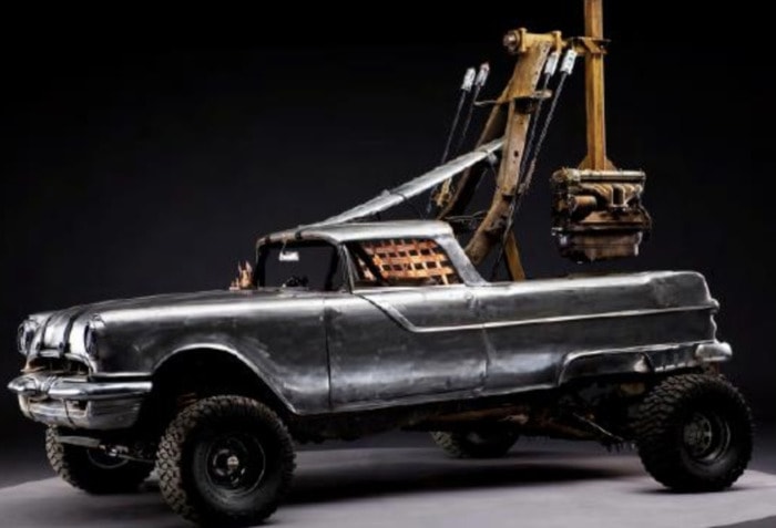 Mad Max Fury Road Cars - Pole Car