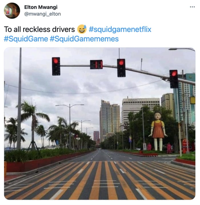 Squid Game Memes - Red light green light