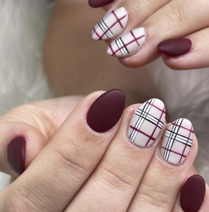 Winter Nails - burgundy plaid accent nails