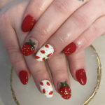Red Nails - Strawberry Nails