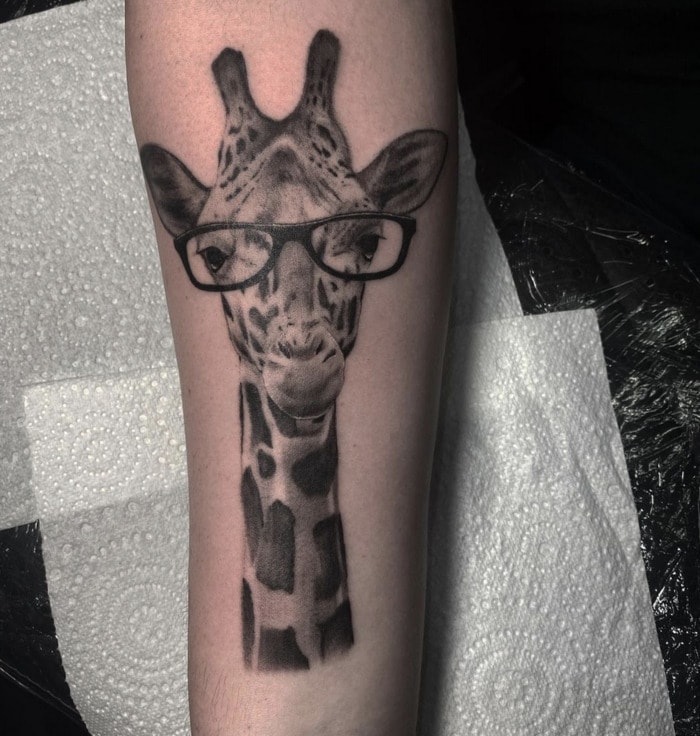 Funny Tattoos - giraffe with glasses