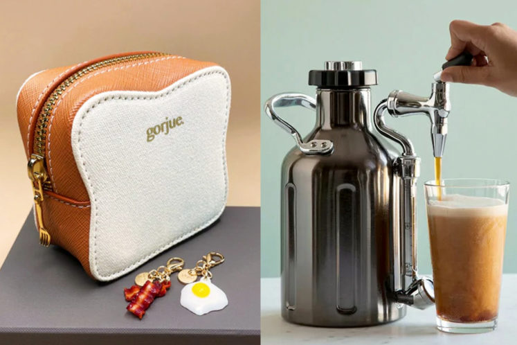 Spoil Your Mom Friends With These 20 Gift Ideas