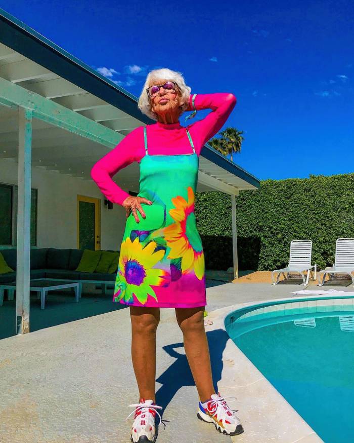 Women Over 60 With Amazing Style - baddiewinkle