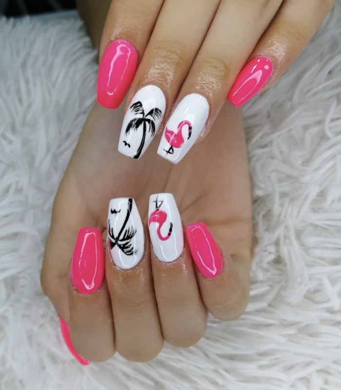 Cute Summer Nails - flamingo accent nails
