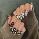 Cute Summer Nails - black and white floral