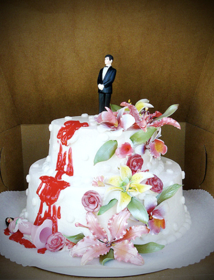 Craziest Wedding Cakes - murder cake