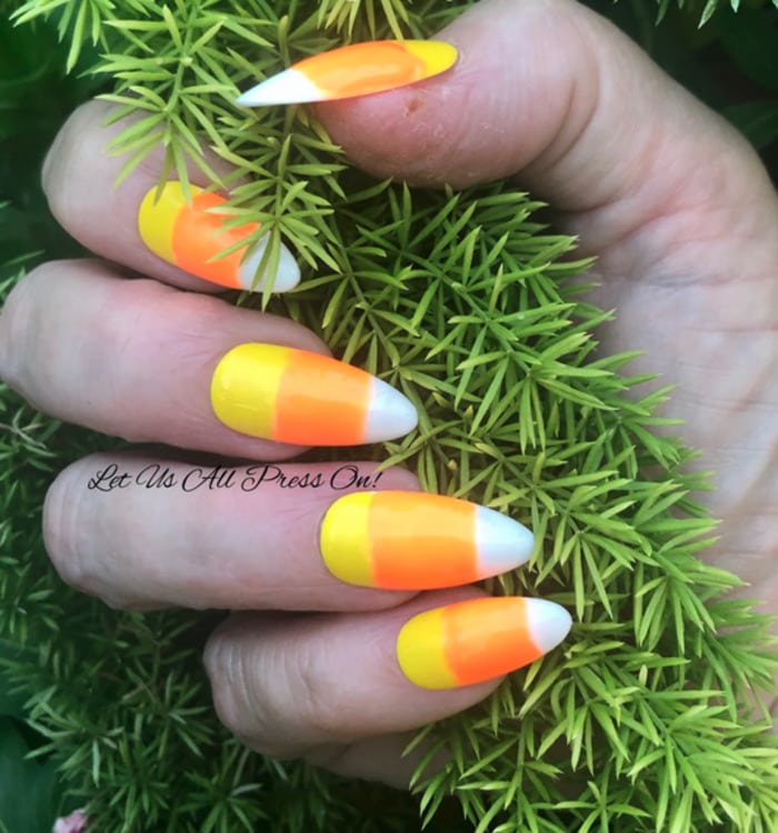 Halloween Nails 2022 - candy corn nails