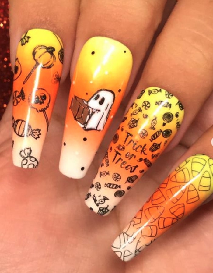 Halloween Nails 2022 - trick or treat nails