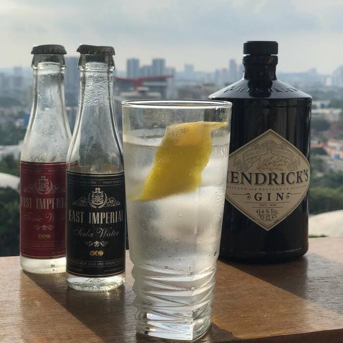 Gin and Tonic - Gin Sonic