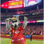 NFL Football Mascots Ranked - Kansas City Chiefs - K.C. Wolf