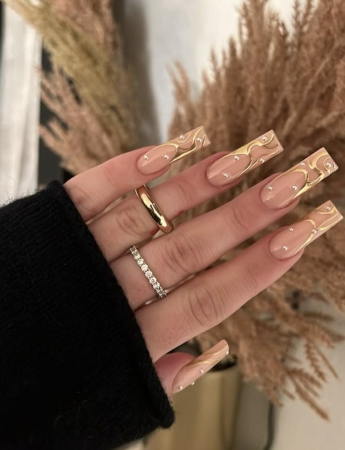 Birthday nails - gold shimmer