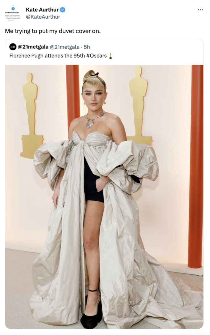 Oscars 2023 Memes and Tweets - Florence Pugh duvet cover