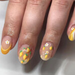 Spring nail deigns- lemon nails