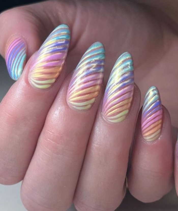 Spring nail deigns- rainbow nails