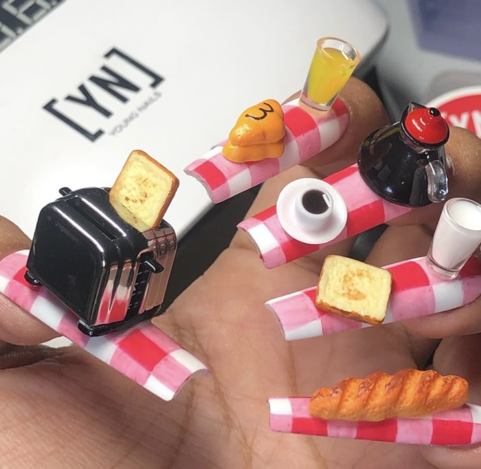 august nail design ideas - lunch charms