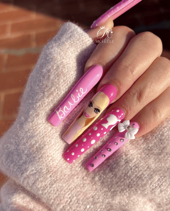 Gold Barbie Fashion nail sticker/Pretty lady gold 3D Nail Art Stickers –  MakyNailSupply