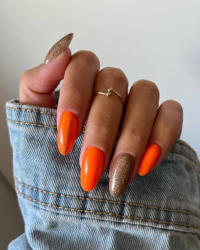 Simple Fall Nails - Orange and Gold Glamour