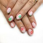 December Nail Designs 2023 - Swirl in some peppermint