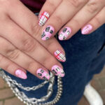 mean girls nail ideas - pink symbols nails