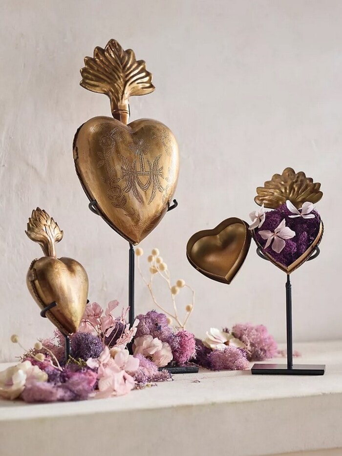 Anthropologie Valentine's Day 2024 - Brass Heart Curio + Stand