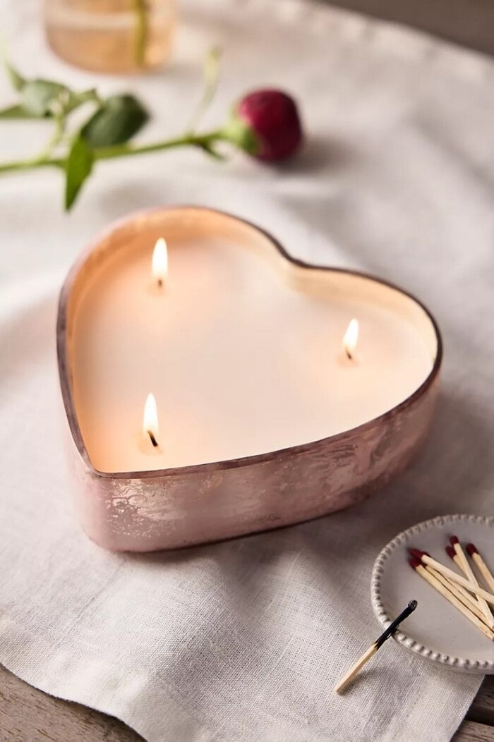 Anthropologie Valentine's Day 2024 - Marbled Glass Heart Candle
